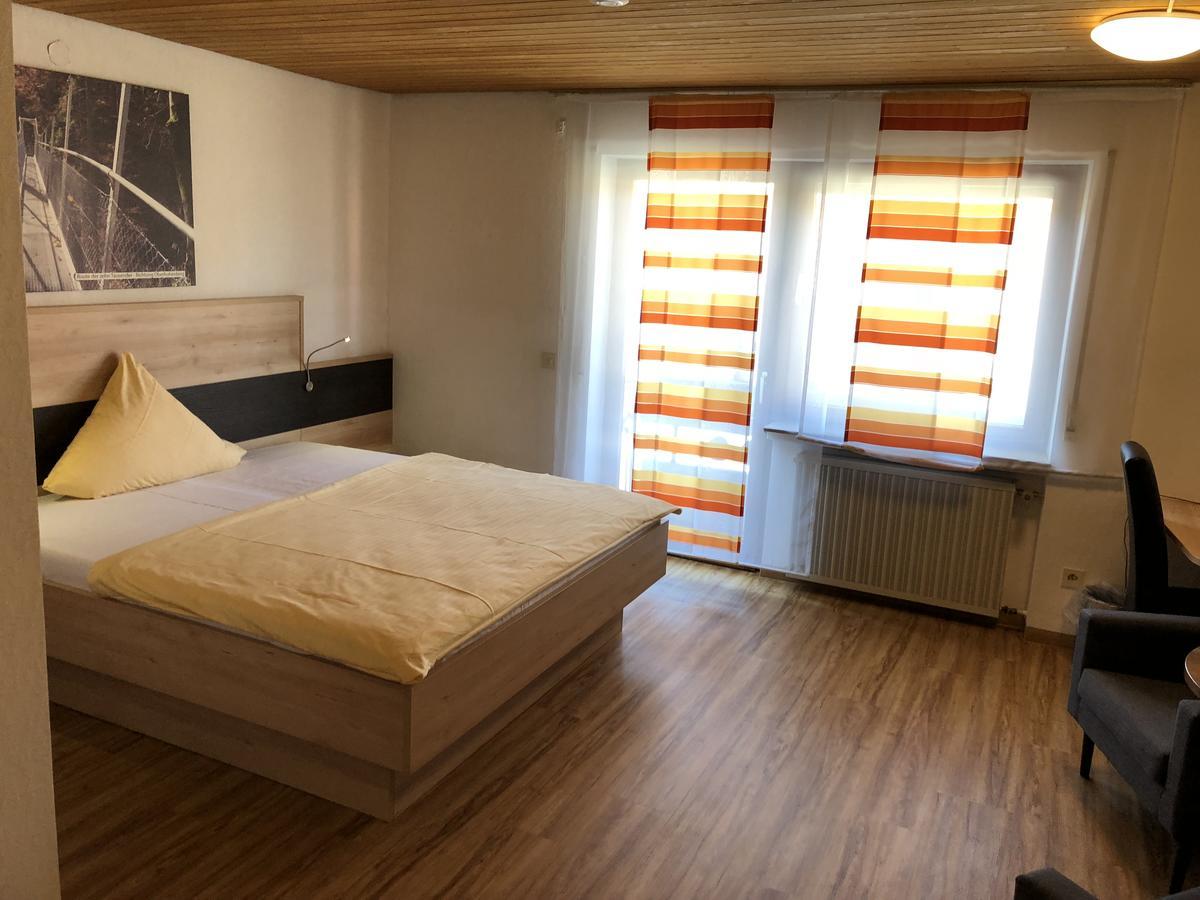 Hotel Heuberger Hof, Wehingen Kültér fotó