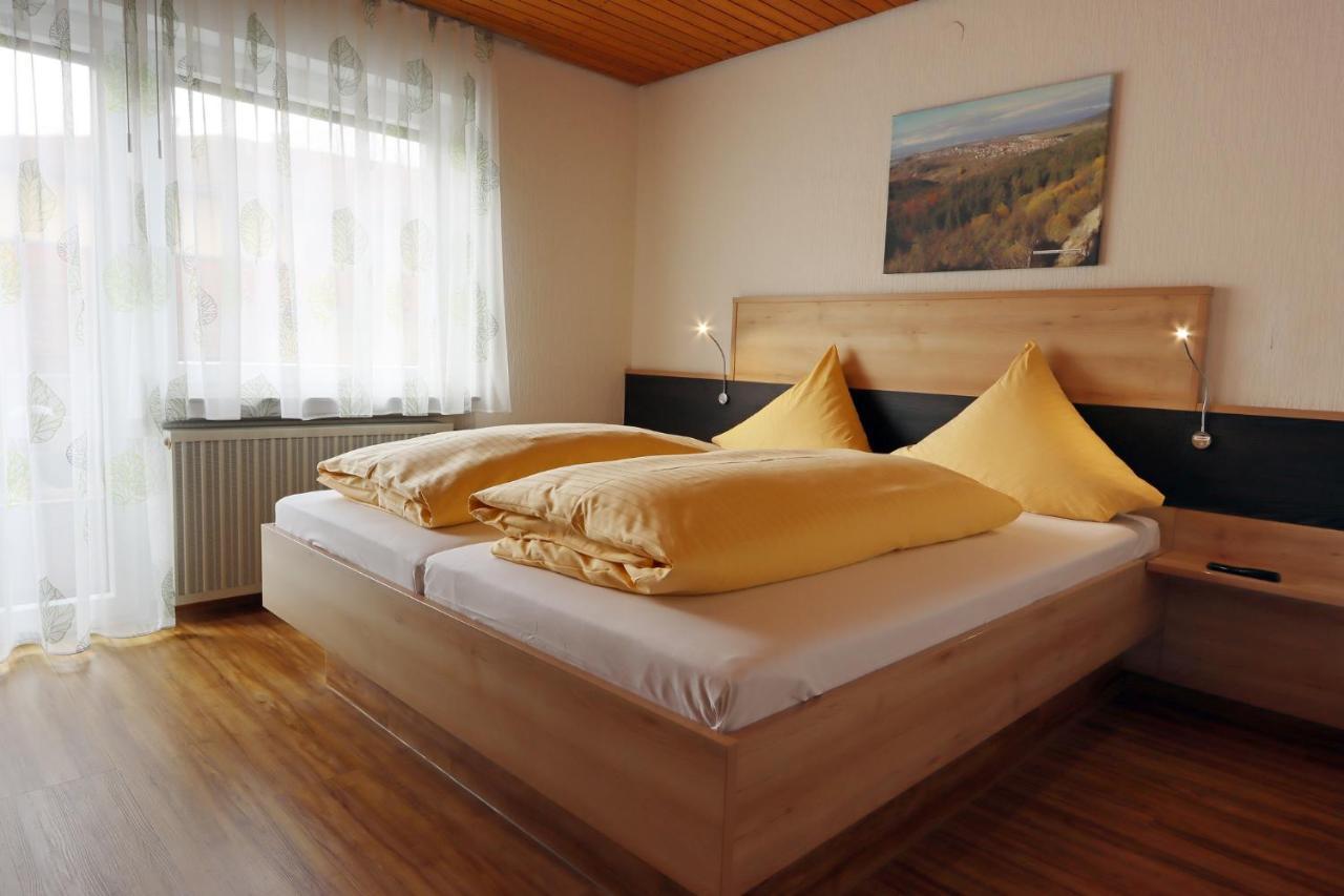 Hotel Heuberger Hof, Wehingen Kültér fotó